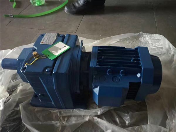 R87減速機(jī)，R87DRE90減速機(jī)